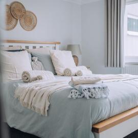 Joannes Retreat, Dog Friendly Property in Weymouth with Free Parking