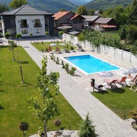 CASA RARES & KARINA