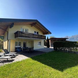 Naturerlebnis am Glungezer-Haus-8 Pax, hotel u gradu 'Tulfes'