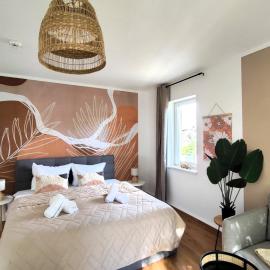 BohnApartments Bechstein - sehr ruhig - 3 Schlafzimmer - Balkon - Stellplätze- WLAN - Vollausstattung