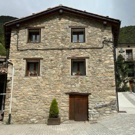 Apartamento Casa Sastre Turismo Rural, hotel u gradu Forcat