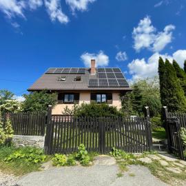 Dom Znajomych - cały dla Ciebie, ogrodzony, wygodny, hotel u gradu Złatna