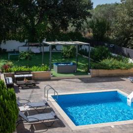 Villa Alex with private pool and jacuzzi