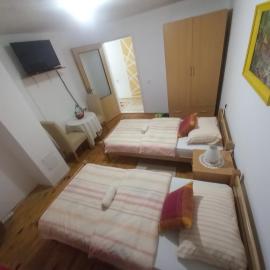 Soba Dujaković, hotel in Banja Vrućica