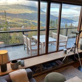 Astonishing Mountain Lodge at the top of Gaustablikk, 25m2 west facing terrace, 3 bedrooms, hotel v destinácii Gaustablikk