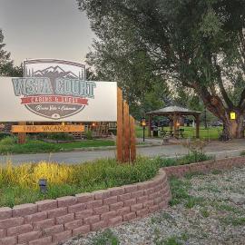 Vista Court Cabins & Lodge, hotel Buena Vistában