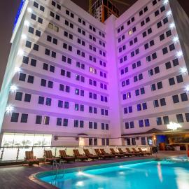 Elite Crystal Hotel, hotelli kohteessa Manama