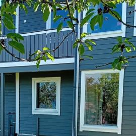 Apartment by the fjord, hotel u gradu Storekra