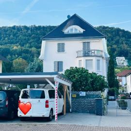 Ferienwohnung Jule, hotel en Grenzach-Wyhlen