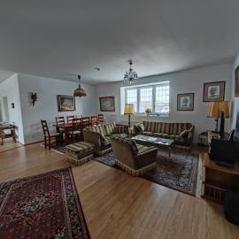 Apartment O3 - Gehobene 6-Zimmer Wohnung 180qm für 1-7 Personen 1x DZ 1x ZZ 3x EZ