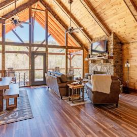 The Preserve Mountain Getaway Cabin, Hotel in Aquone