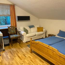 Gemütliches Zimmer mit großem Bad、レックリングハウゼンのホテル