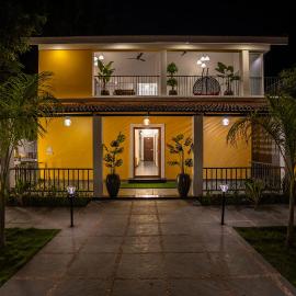 La Meadow Villa with Swimming Pool
