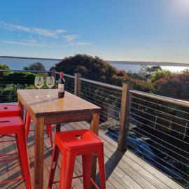 Tequila Sunset Beachfront Family Holiday Home, Bass Coast, hotel en Grantville