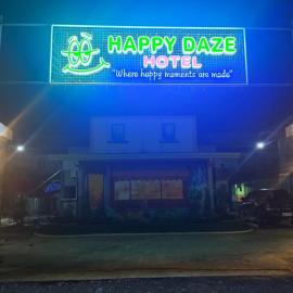 Happy Daze Hotel Tagum, hotel i Tagum