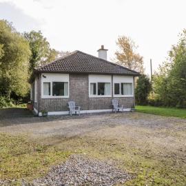Lakeside, hotel in Ballinrobe