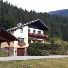 Haus Margarete, hotel a Lackenhof