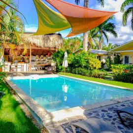 Hotel Enjoy, hotel u gradu Las Terenas