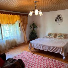 Goni Guest House, hotell i Tepelenë