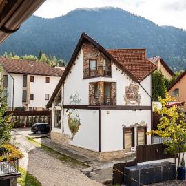 Monti Chalet, hotel in Poiana Brasov