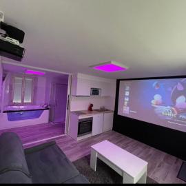 Studio Love Room spa 2 places et cinéma