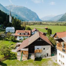Ferienhaus Lindenhof、オーバードラウブルクのホテル