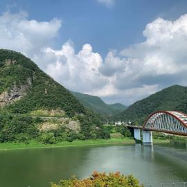 Danyang Rio 127 Guesthouse River View, hotel Tanjangban