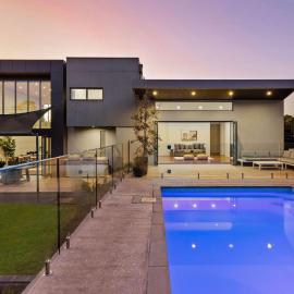 Augusta Private Acre Escape in Mount Martha with pool