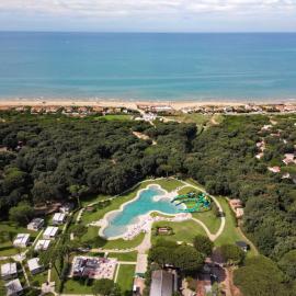 Parco Della Gallinara, viešbutis mieste Lido dei Pinis