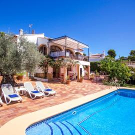 Holiday Home Villa Rubi by Interhome