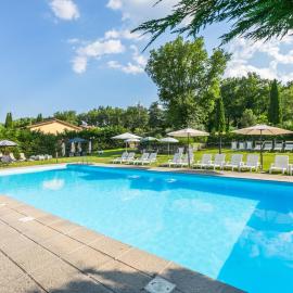Holiday Home Rosa-Margherita-Lavanda-Ginestra-Gelsomi by Interhome, Hotel in Badia Agnano