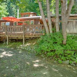 Leavenworth Cabin w/ Private Hot Tub!, hotel em Leavenworth