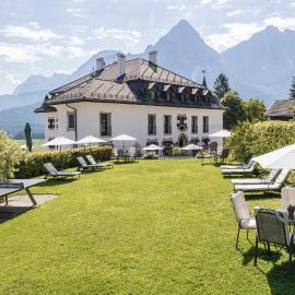 Aparthotel Ansitz Felsenheim, hotel i Lermoos