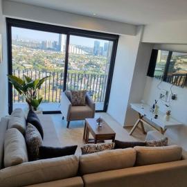 Hermoso apartamento por Andares con A/C، فندق في غواذالاخارا