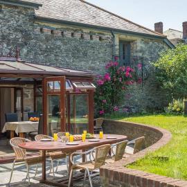 Super Spacious Country house pet/party friendly., hotel u gradu Newquay