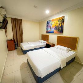 The Hotel: Sandakan şehrinde bir otel