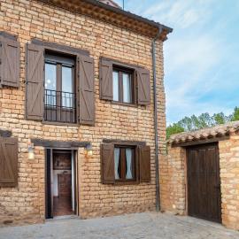 Casa Rural Adolfo, hotel a Santa Agnès de Corona