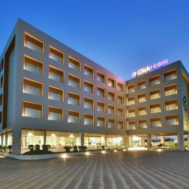 Click Hotel Pithampur, hotel a Mhow