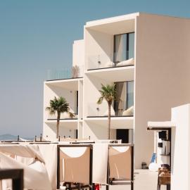 Nobus Hotel & Spa, hotel em Vlorë