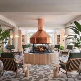 Hotel Verdant، فندق في راسين