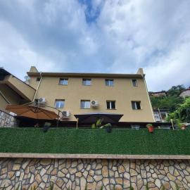 Къща за гости Бовъ, hotel a Gara Bov