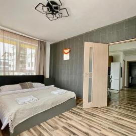 YamaLux Apartments - Cozy Double - WestSide 3, hotel v Kluži