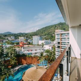 The Beach Heights Condotel Kata 500 meters to Kata beach