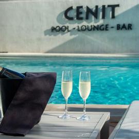Hotel Cenit & Apts Sol y Viento – hotel w mieście Ibiza
