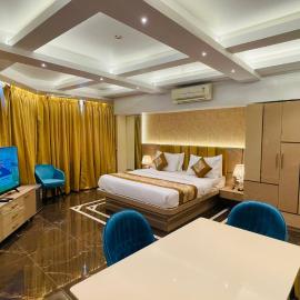 Home2 Renaissance Club, hotel i Mumbai