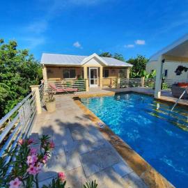 Just Chillin in Little Cayman, hotel a Head of Bay
