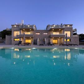 Topos luxury stay Heraion, hotel Lutrákiban