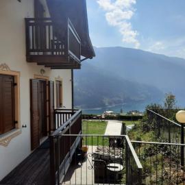 Appartamento la Regina del Lago, hotel u gradu Molveno