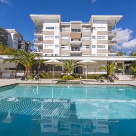Boulevard North Lakes โรงแรมในนอร์ทเลคส์