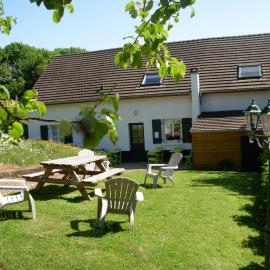 Les Chambres d'Ebalet, hotel a Saint-Blimont